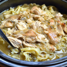 Crockpot Chicken and Noodles